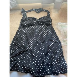 Catalina Suddenly Slim Swimsuit Sz M 8-10 Polka Dot Black Halter Slimming Cruise